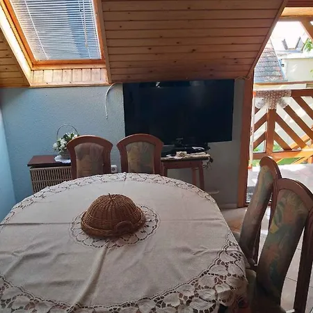 In - Balaton 19180 *