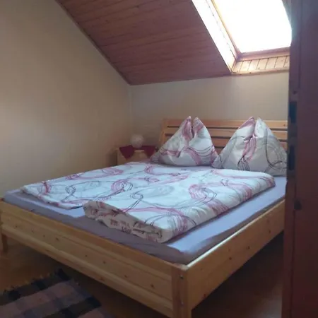 Appartement In - Balaton 19180