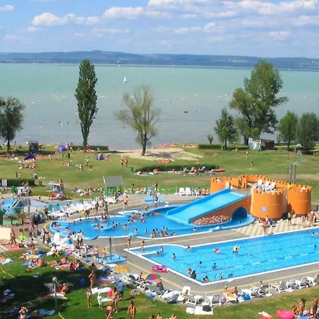 In - Balaton 19180