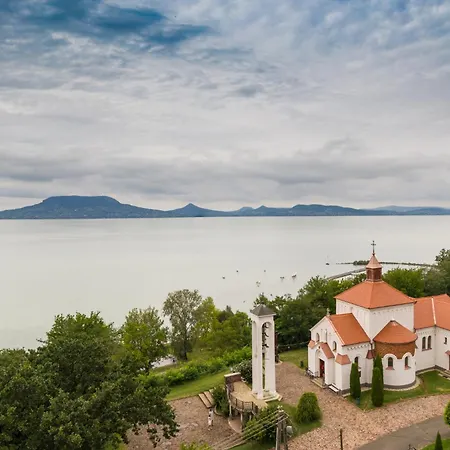 Apartment In - Balaton 19180