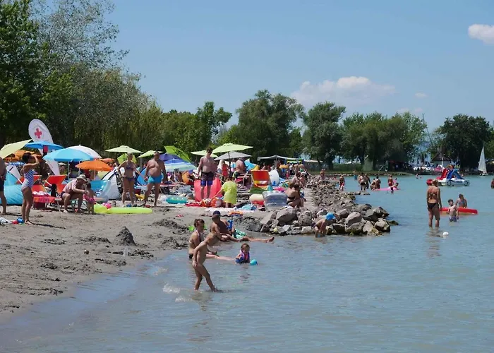 In - Balaton 19180 דירה בלטונללה